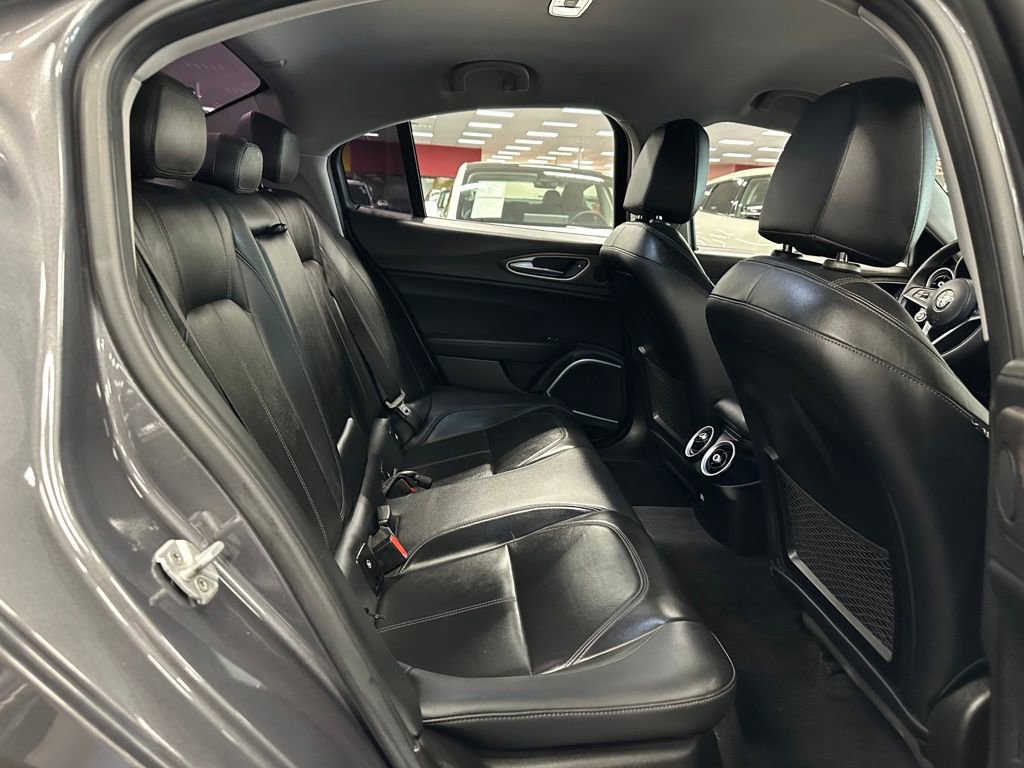 Used 2018 Alfa Romeo Giulia Ti w/ TI Leather Package image 27