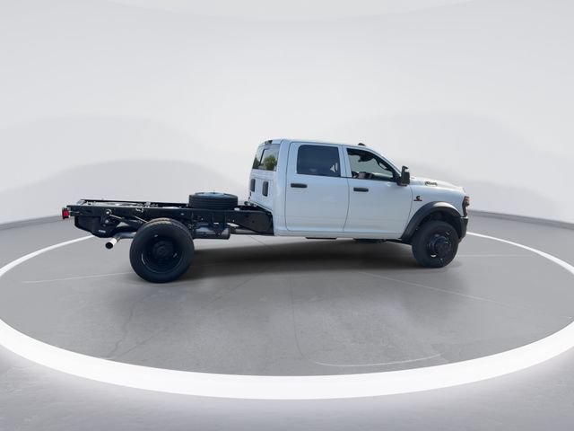 New 2026 RAM 5500 Tradesman AWD/4WD image 9