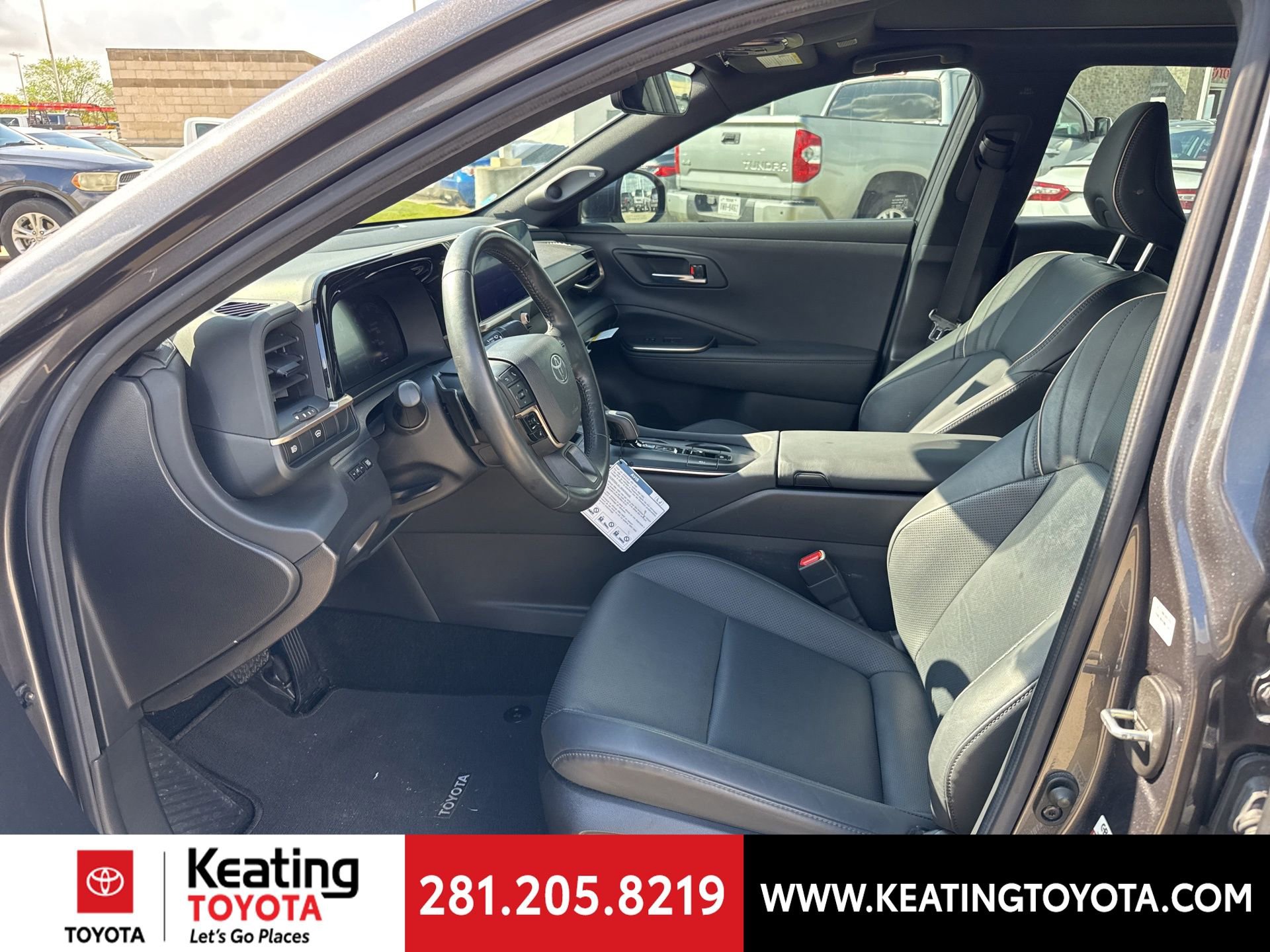 Used 2023 Toyota Crown Platinum image 16