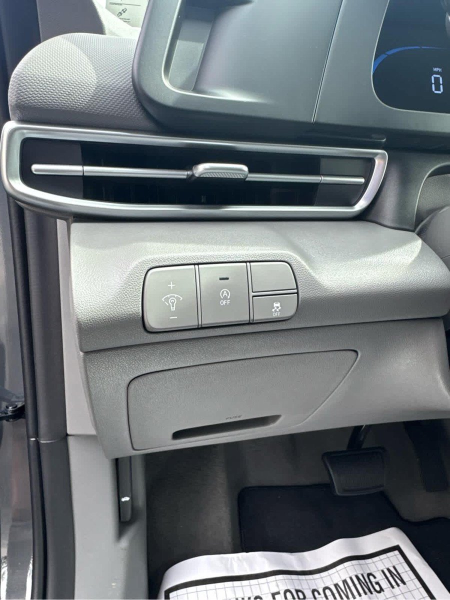 New 2026 Hyundai Elantra SE FWD image 26