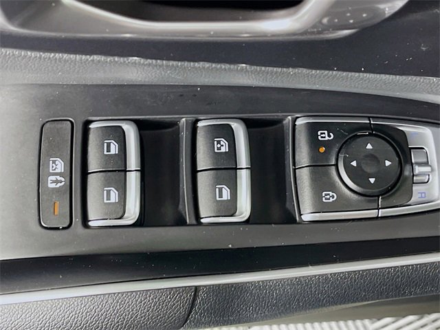 Used 2025 Kia Sorento LX image 18