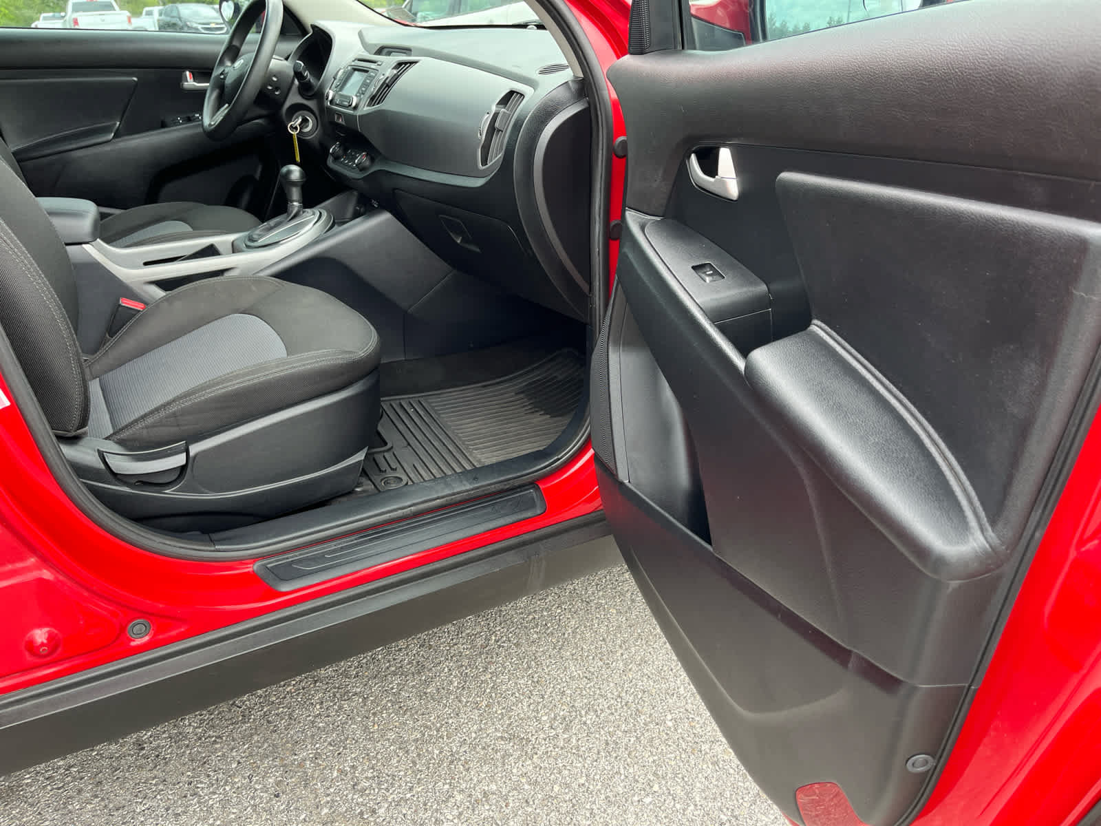 Used 2015 Kia Sportage LX FWD image 32
