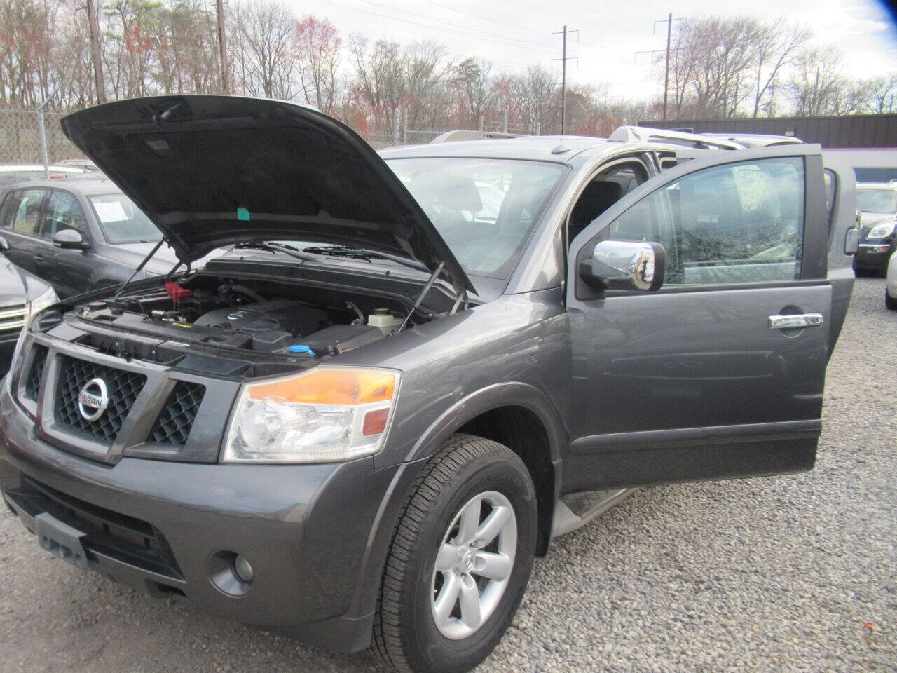 Used 2012 Nissan Armada SV image 9