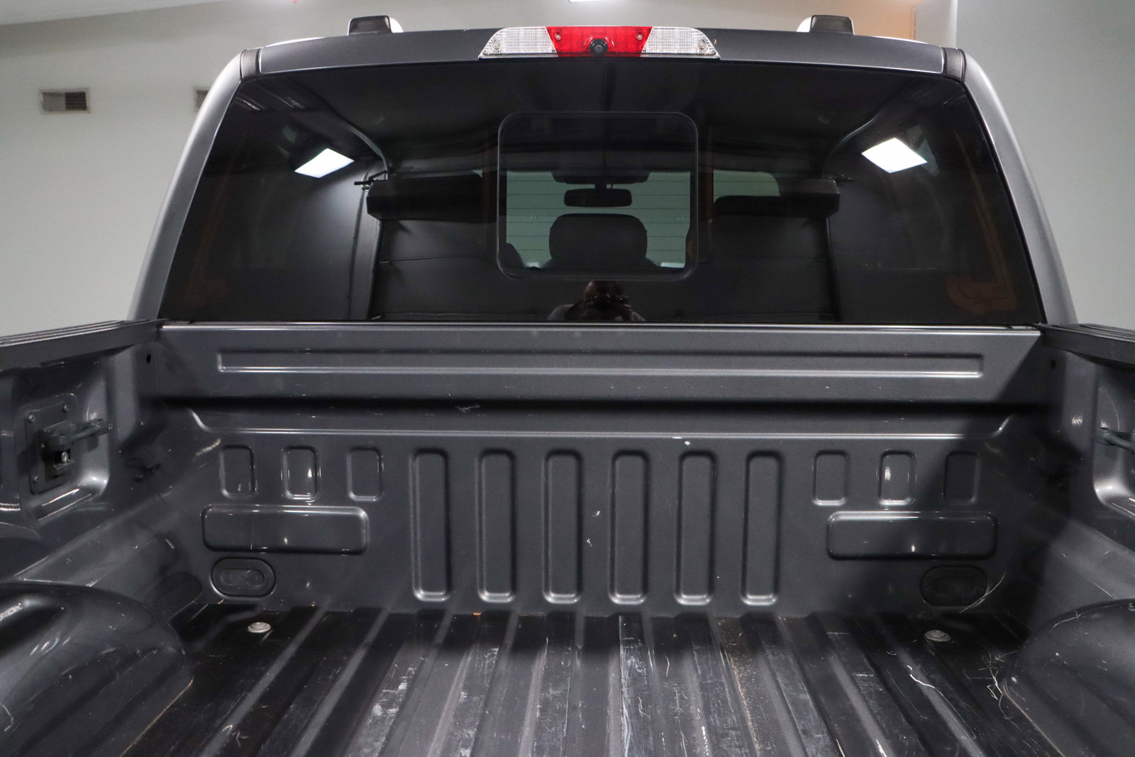 Used 2021 Ford F150 Lariat image 31