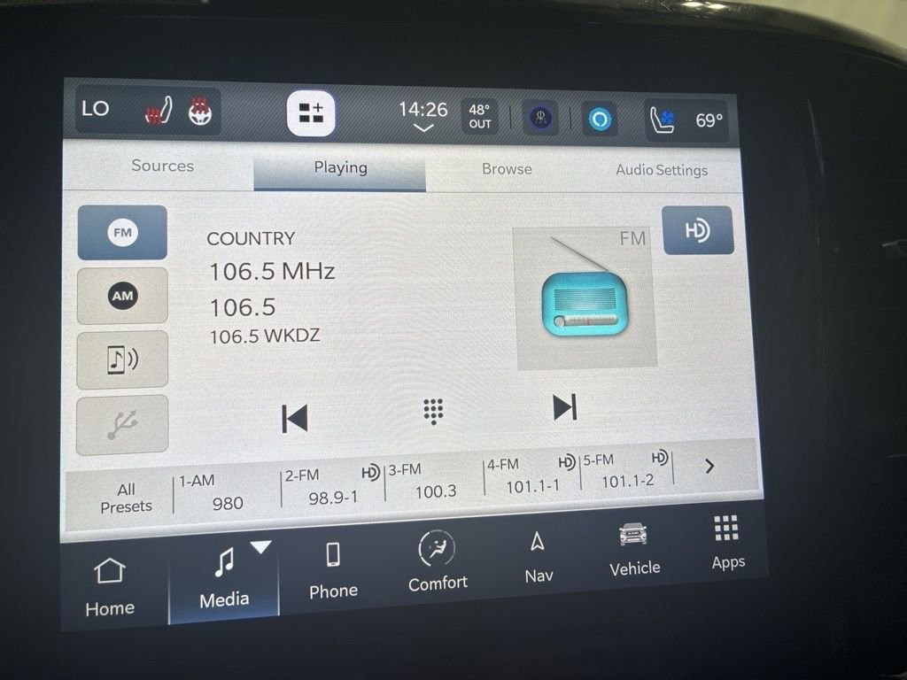 Used 2022 RAM 3500 Laramie image 31