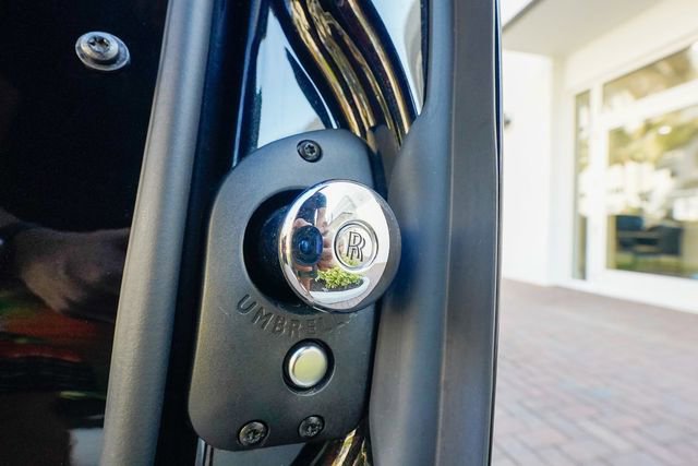 Used 2023 Rolls-Royce Cullinan w/ Cullinan Package image 78