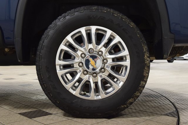 Used 2023 Chevrolet Silverado 2500 High Country w/ Z71 Off-Road Package image 29