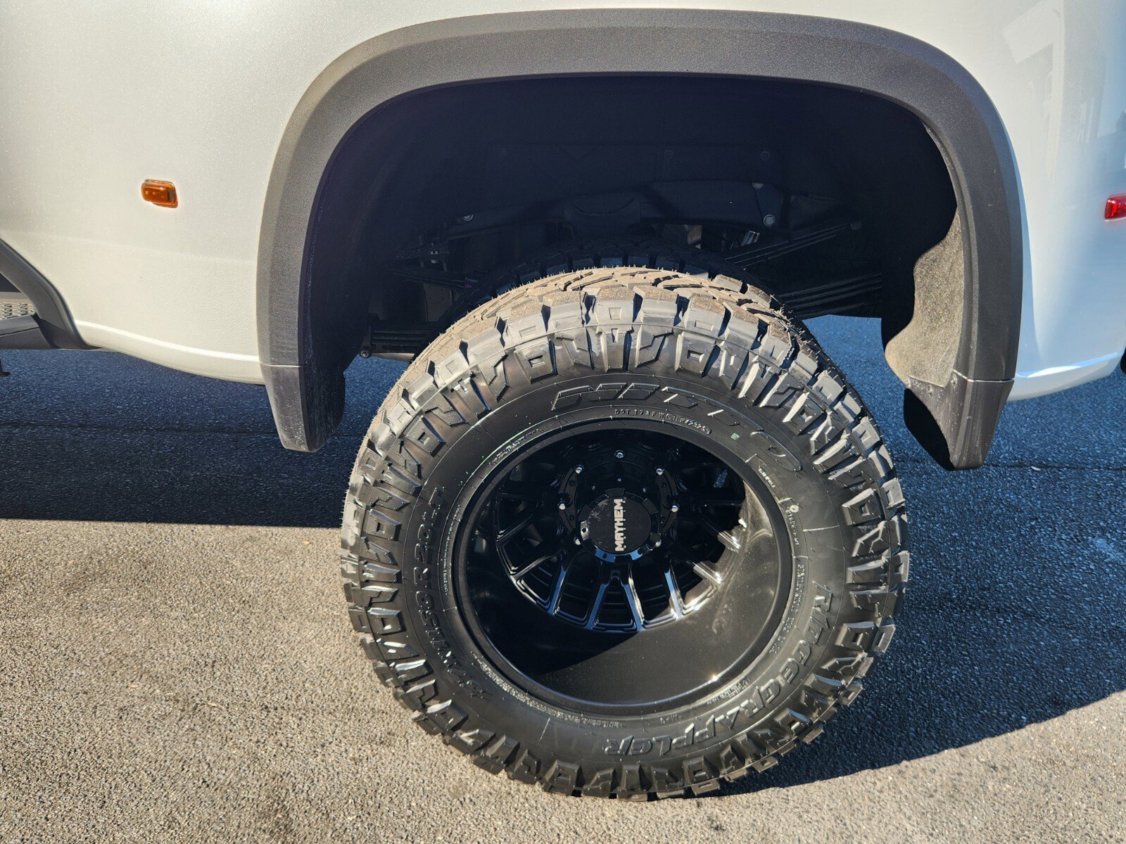 New 2026 Chevrolet Silverado 3500 High Country w/ High Country Premium Package image 4