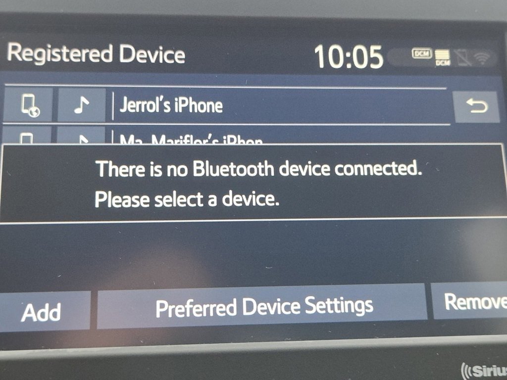 Used 2022 Toyota RAV4 XLE image 11