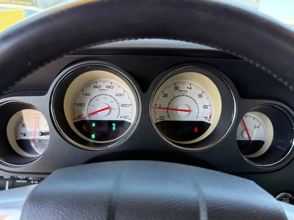 Used 2013 Dodge Challenger SXT Plus RWD image 22