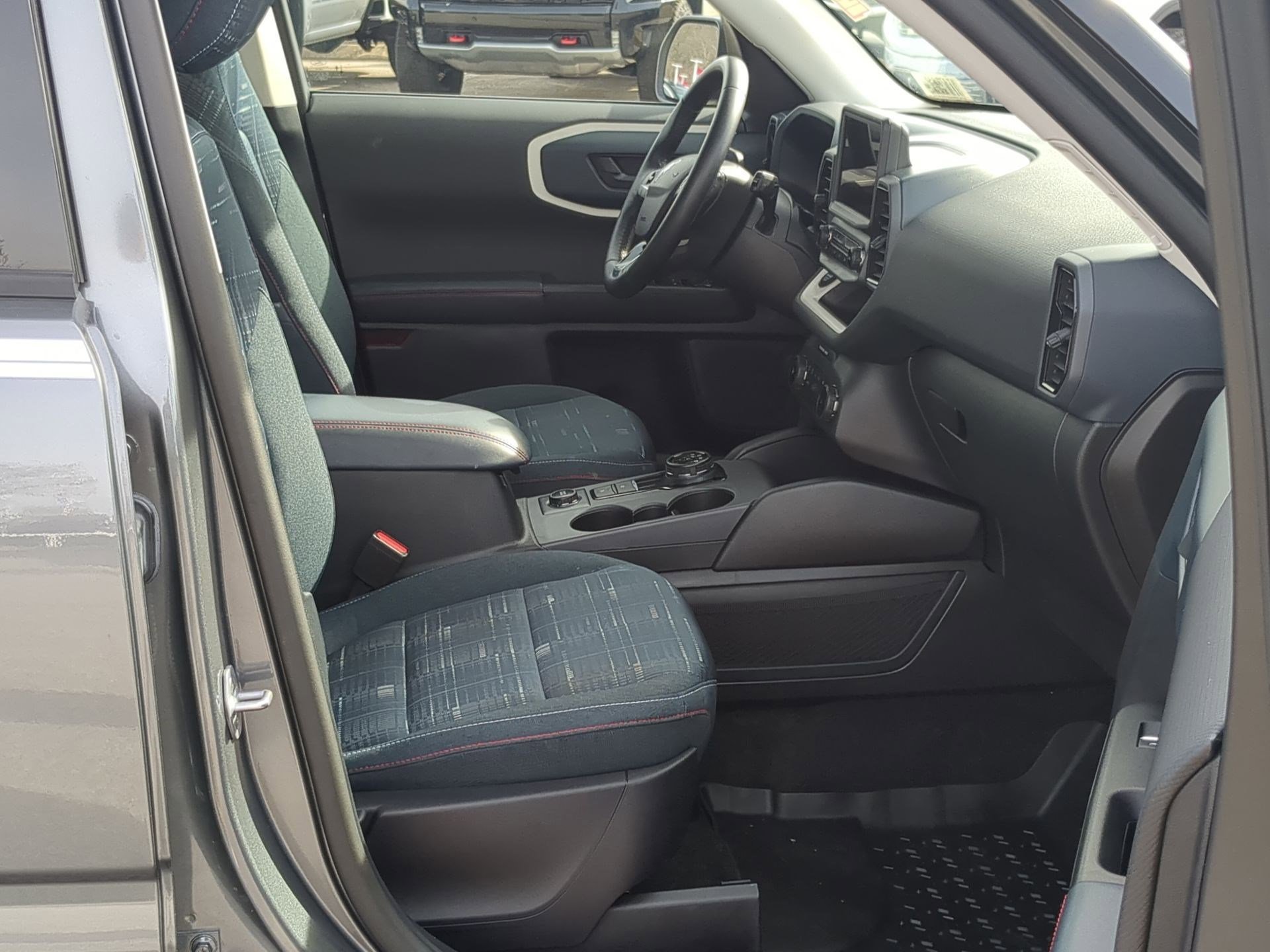 Used 2024 Ford Bronco Sport Heritage w/ Heritage Convenience Package image 23