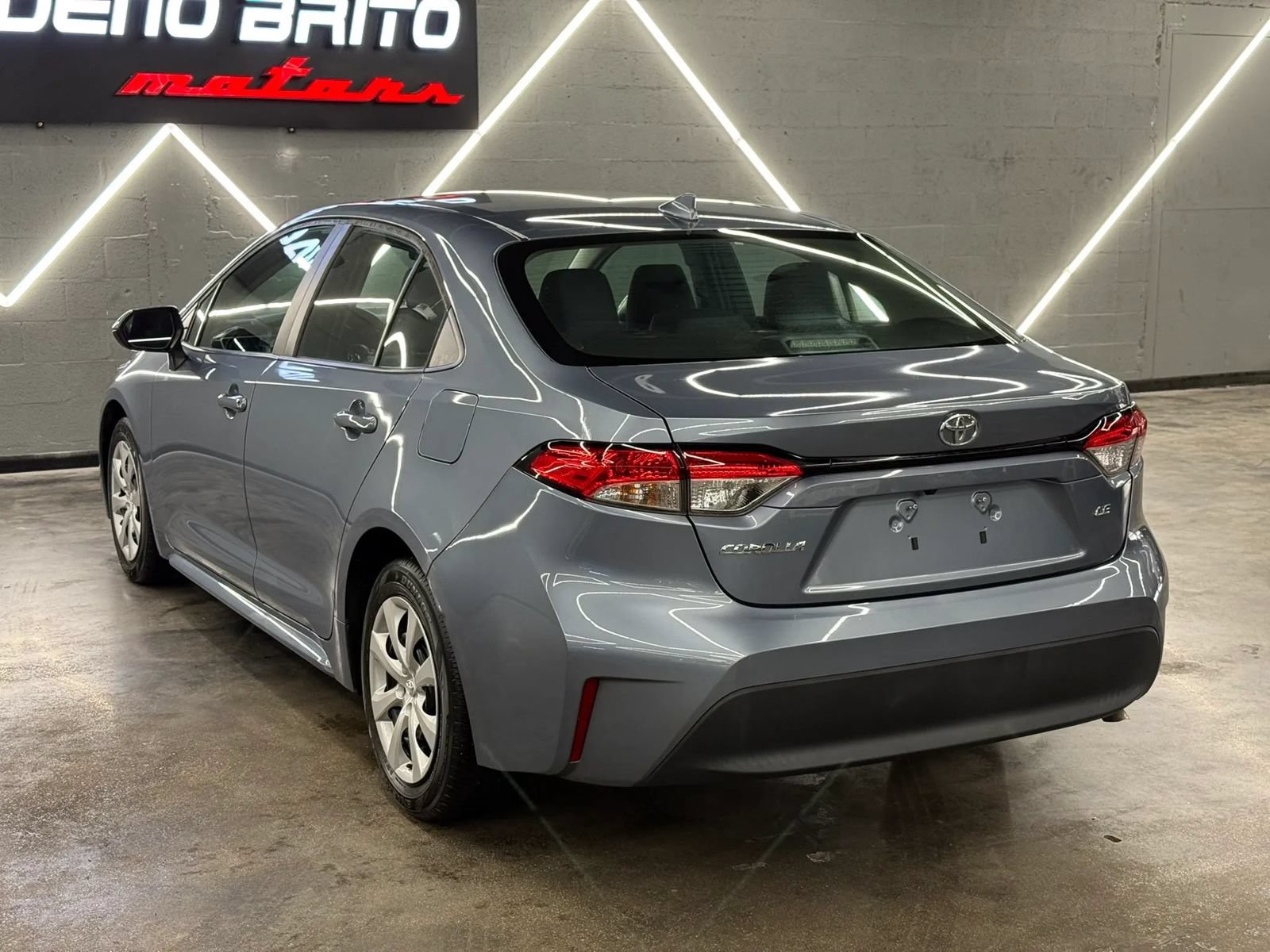 Used 2023 Toyota Corolla LE FWD image 14
