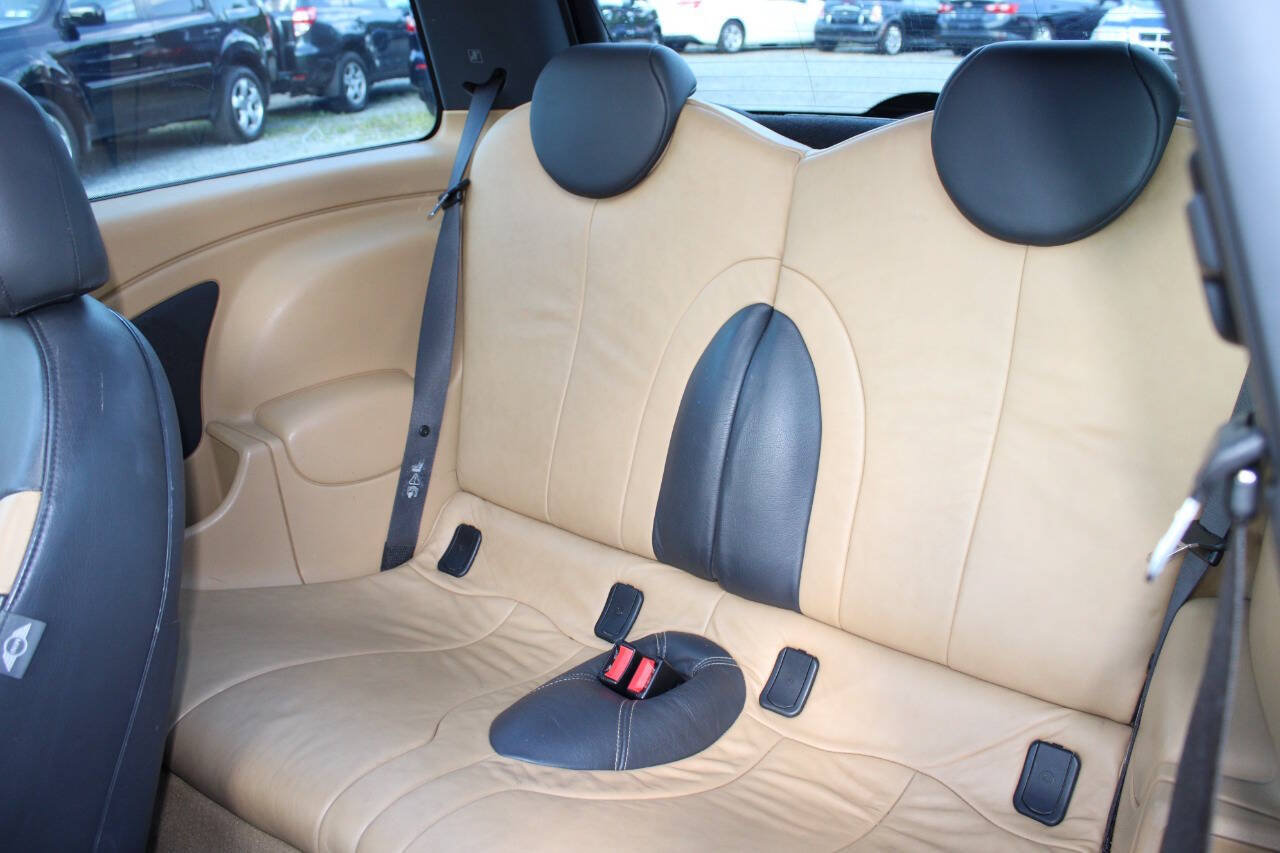Used 2006 MINI Cooper S FWD image 18