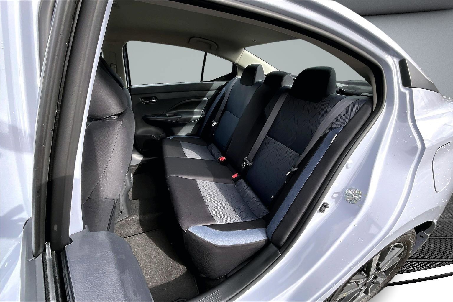 Used 2025 Nissan Versa SV w/ Trunk Package image 12