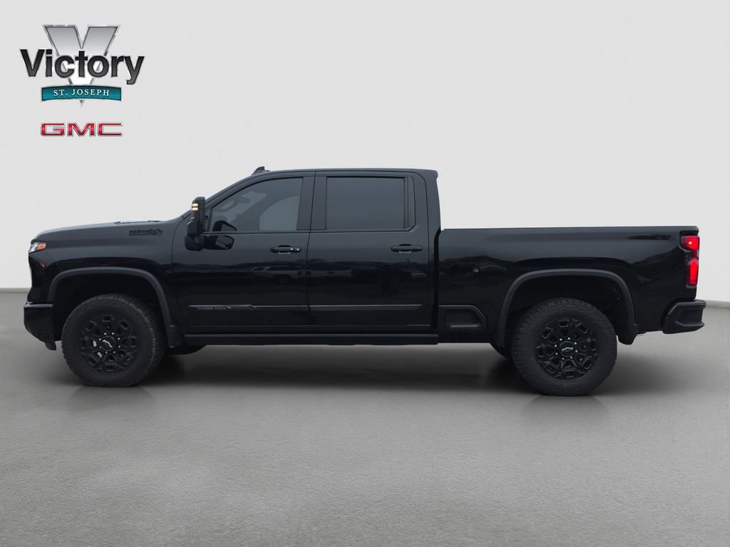 Used 2024 Chevrolet Silverado 3500 High Country w/ High Country Premium Package image 6