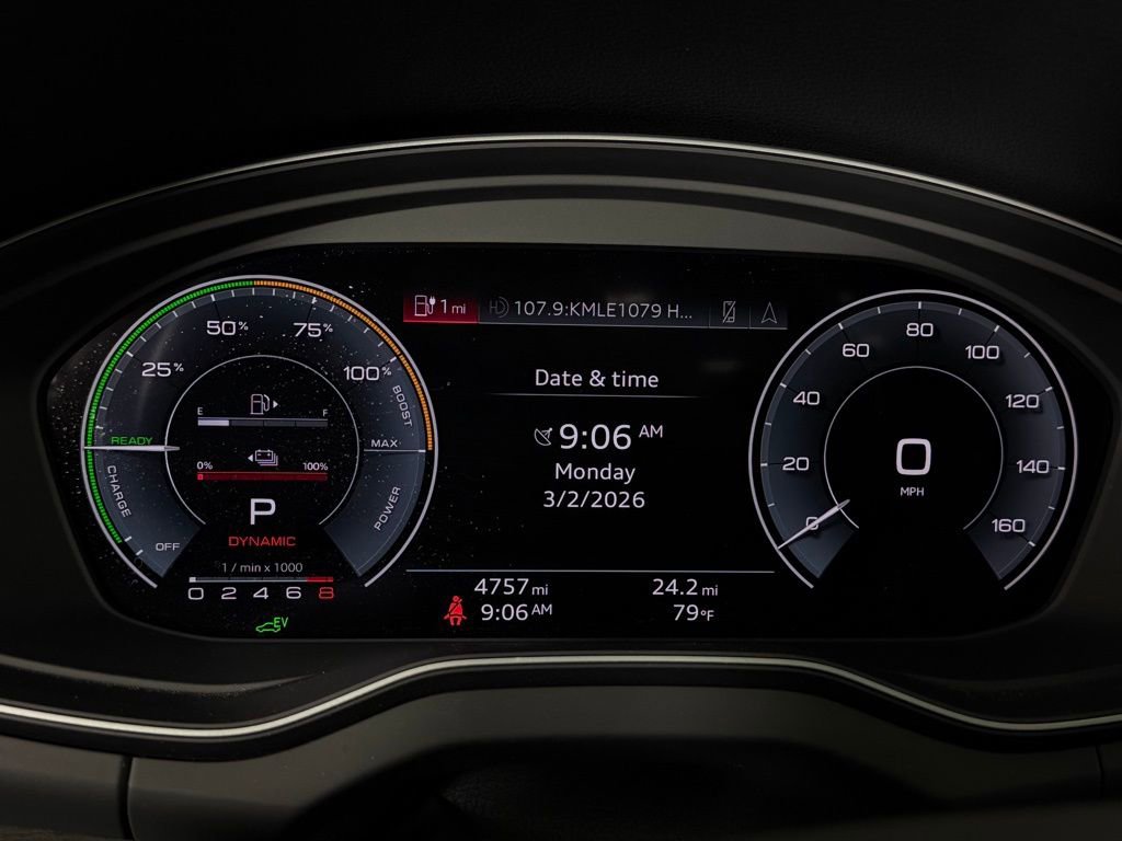 Used 2024 Audi Q5 e Premium Plus w/ Premium Plus Package image 15