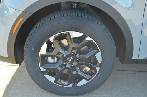 New 2026 Kia Sorento S w/ S Panoramic Sunroof Package image 12