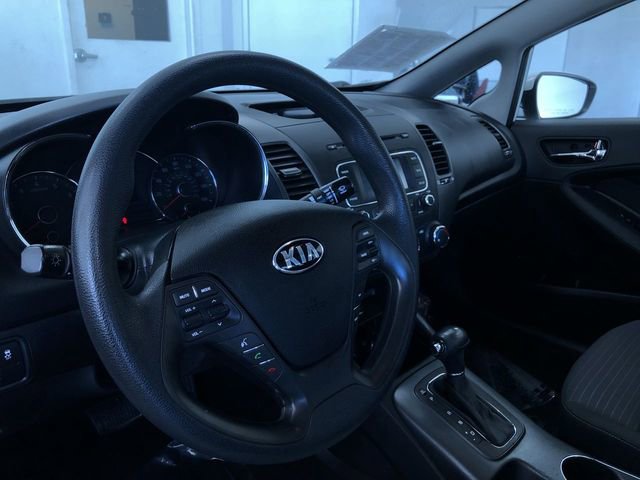 Used 2016 Kia Forte LX w/ LX Popular Plus Package image 31