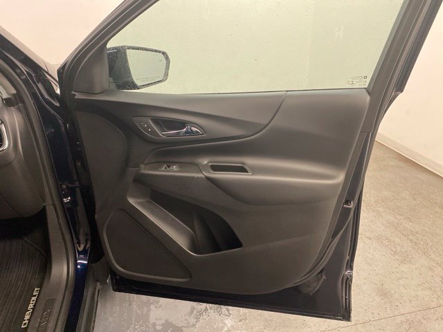 Used 2020 Chevrolet Equinox LT AWD/4WD image 23