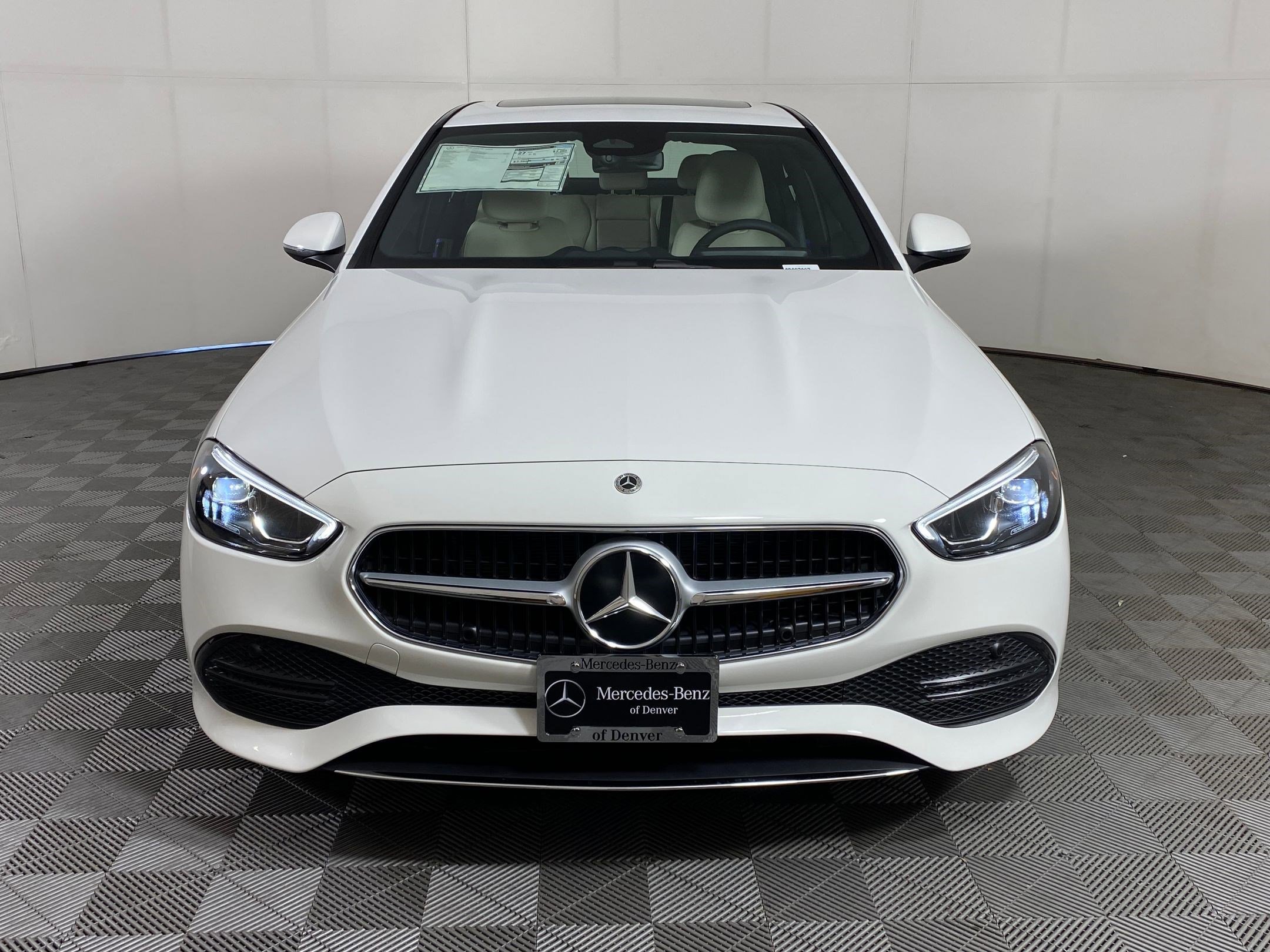 Used 2025 Mercedes-Benz C 300 4MATIC Sedan image 5