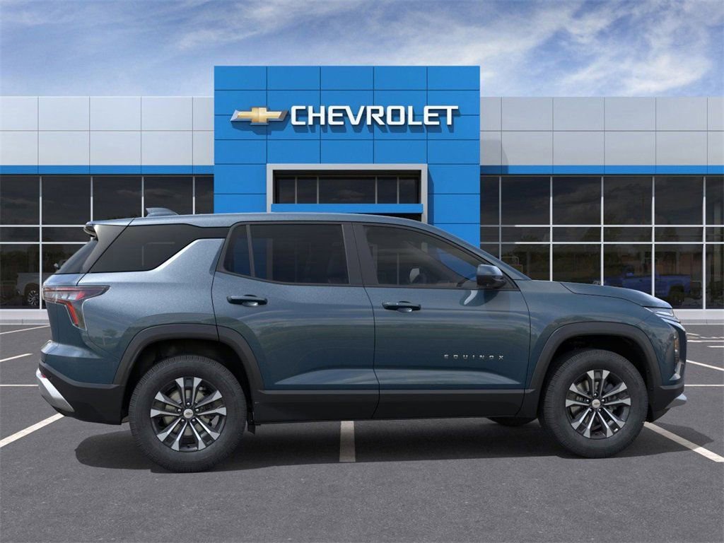 New 2026 Chevrolet Equinox LT w/ Convenience Package II image 5