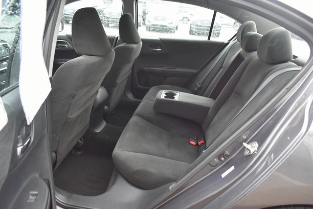 Used 2013 Honda Accord LX image 30