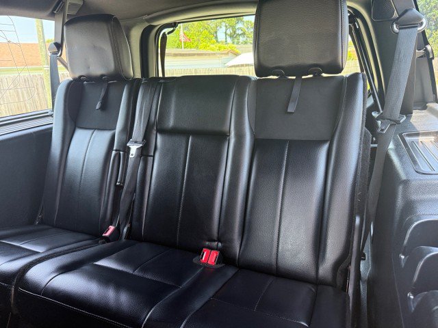 Used 2015 Ford Expedition EL XLT w/ Equipment Group 202A RWD image 14