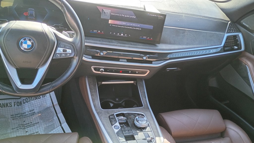 Used 2024 BMW X5 xDrive50e w/ Executive Package AWD/4WD image 33
