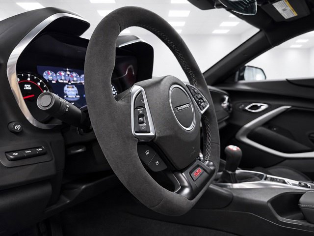 Used 2022 Chevrolet Camaro SS RWD image 21