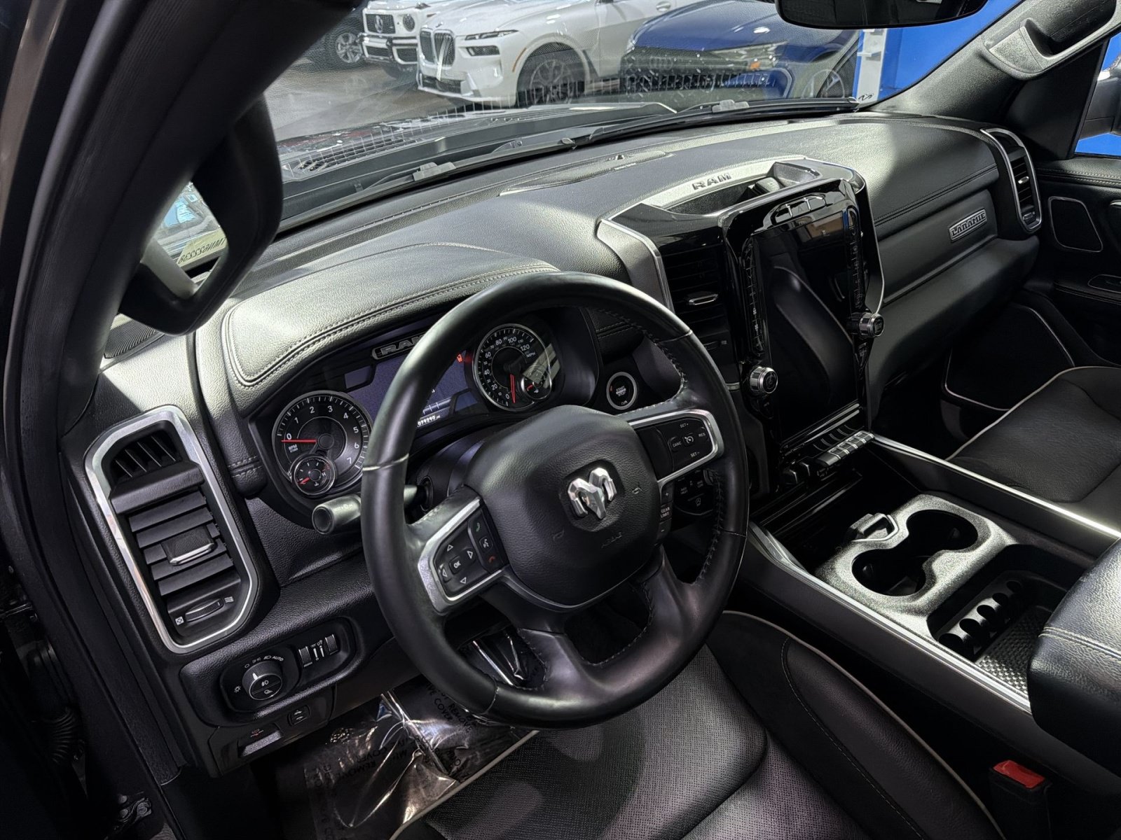 Used 2021 RAM 1500 Laramie AWD/4WD image 18