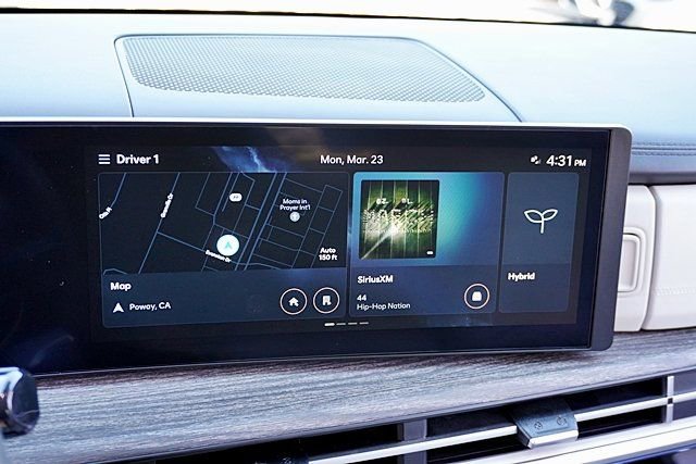 Used 2025 Hyundai Santa Fe Calligraphy image 29