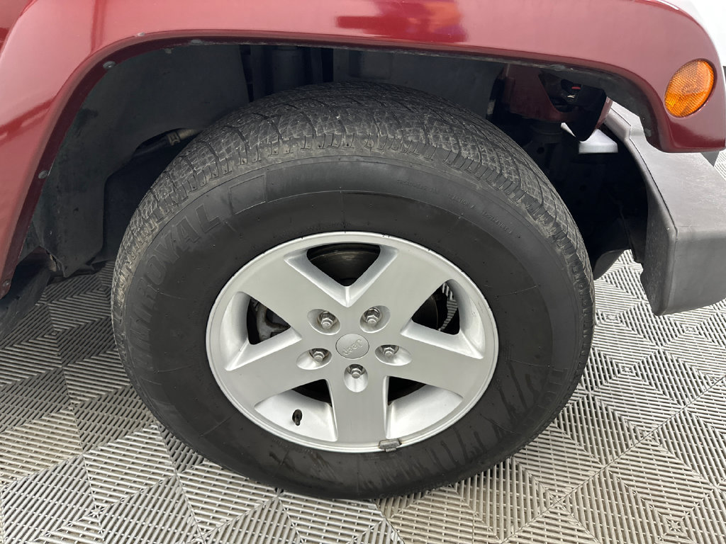 Used 2007 Jeep Wrangler Unlimited Sahara RWD image 10