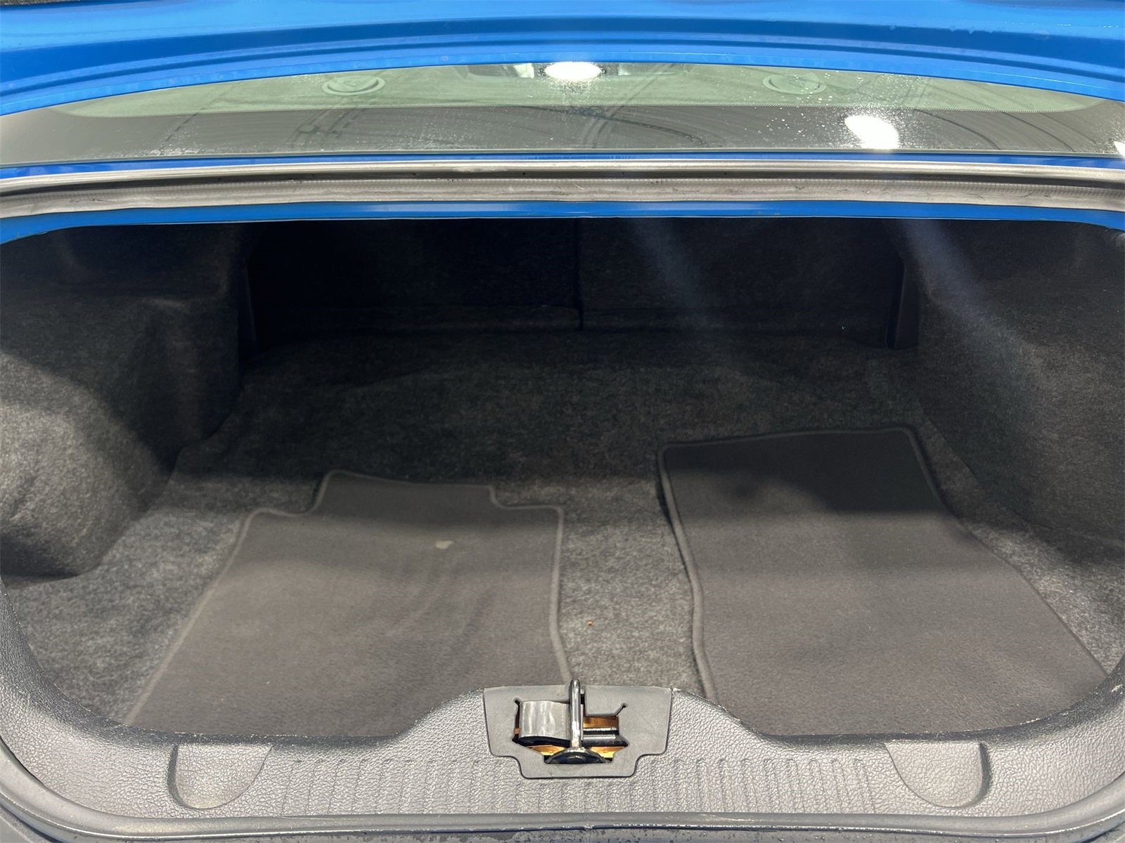 Used 2010 Ford Mustang Coupe image 21