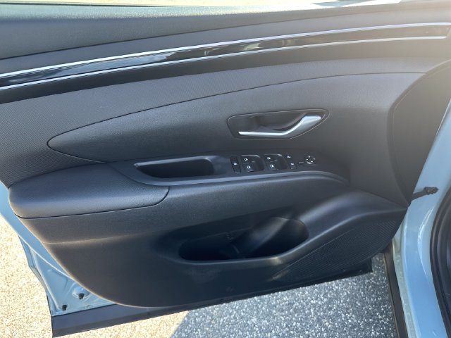 Certified 2024 Hyundai Santa Cruz SE AWD/4WD image 11