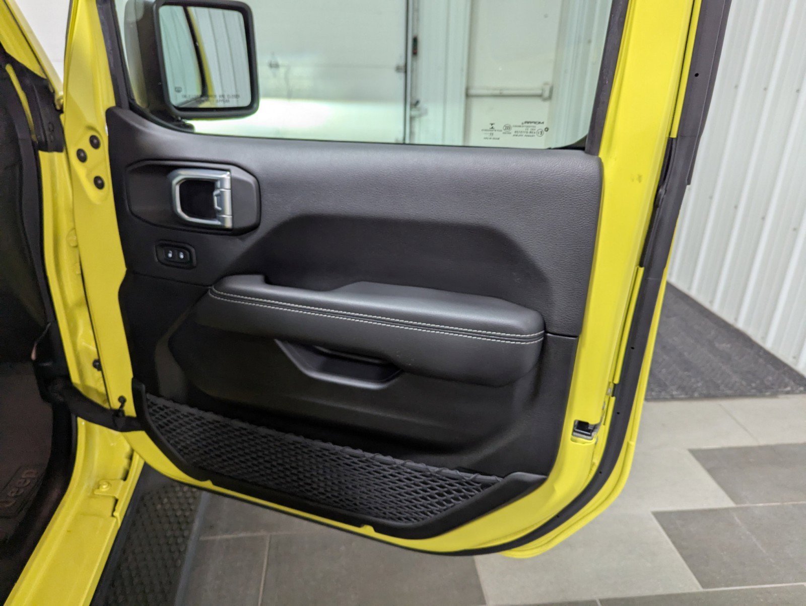 Used 2023 Jeep Wrangler Sahara w/ Cold Weather Group image 26