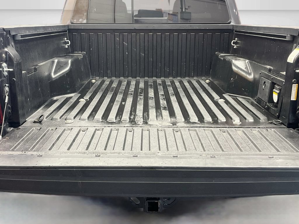Used 2022 Toyota Tacoma TRD Off-Road AWD/4WD image 23