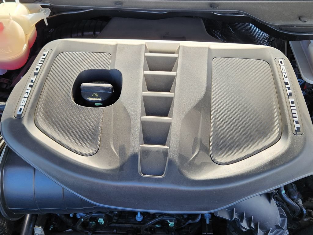 Used 2025 RAM 1500 Limited AWD/4WD image 16