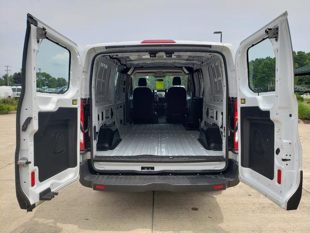 Used 2015 Ford Transit 350 T-350 148 Low Rf 9500 GVWR Sw image 7