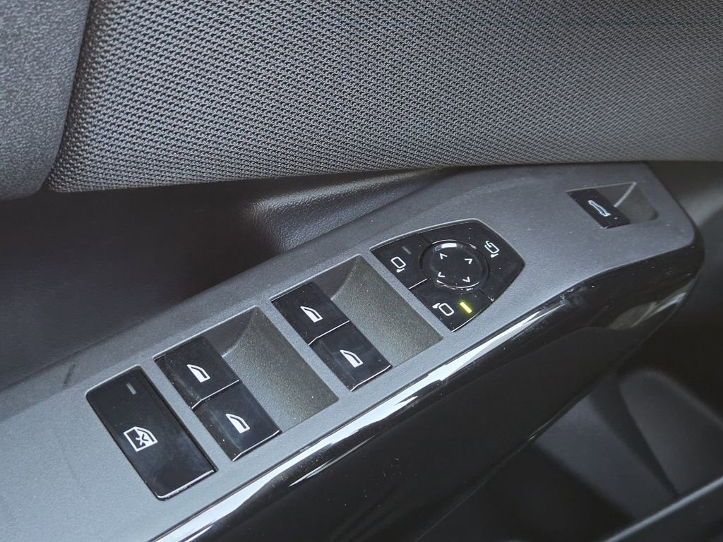 New 2026 BMW X3 xDrive30 w/ Premium Package image 25