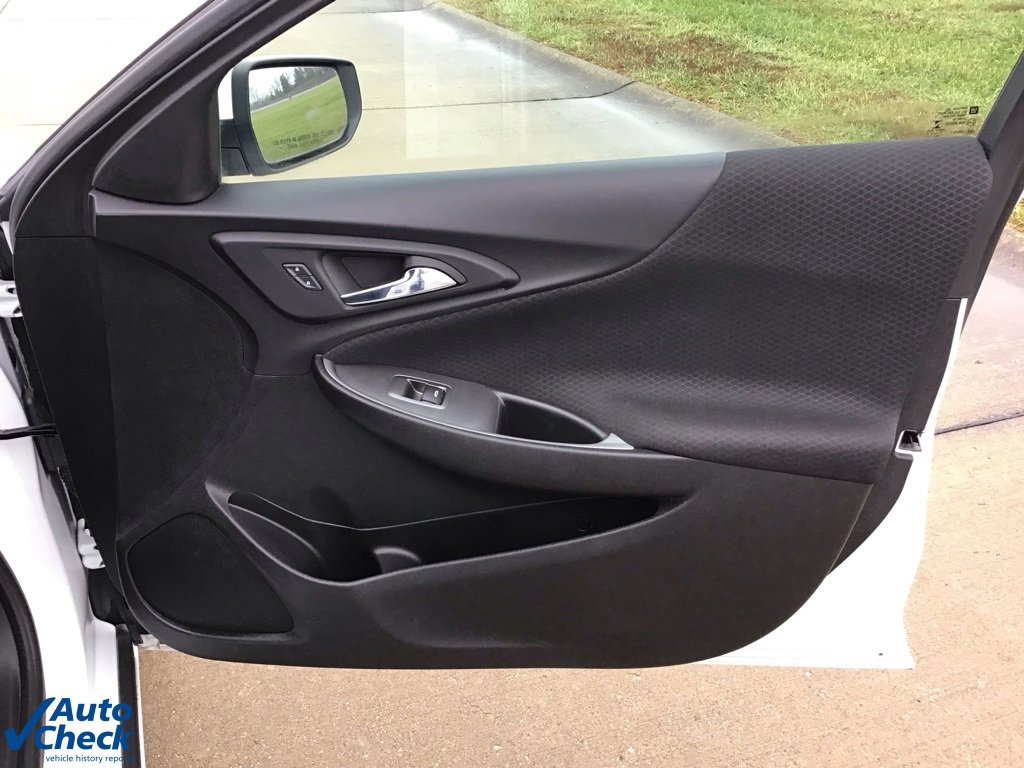 Used 2024 Chevrolet Malibu LT image 20