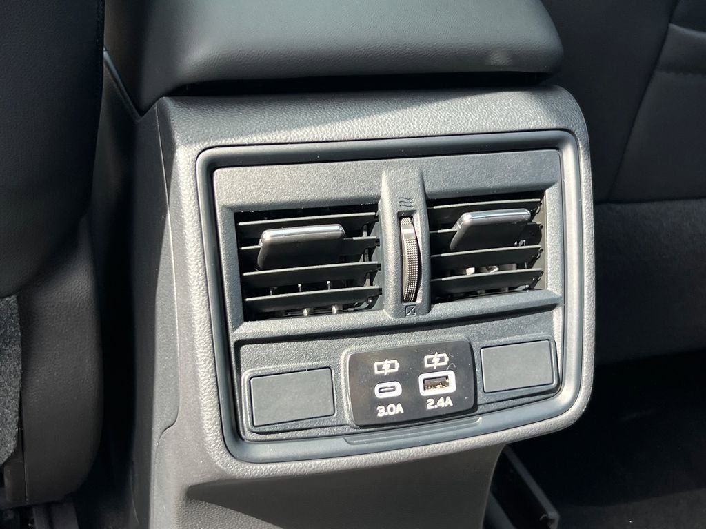 New 2026 Subaru Forester Premium AWD/4WD image 18