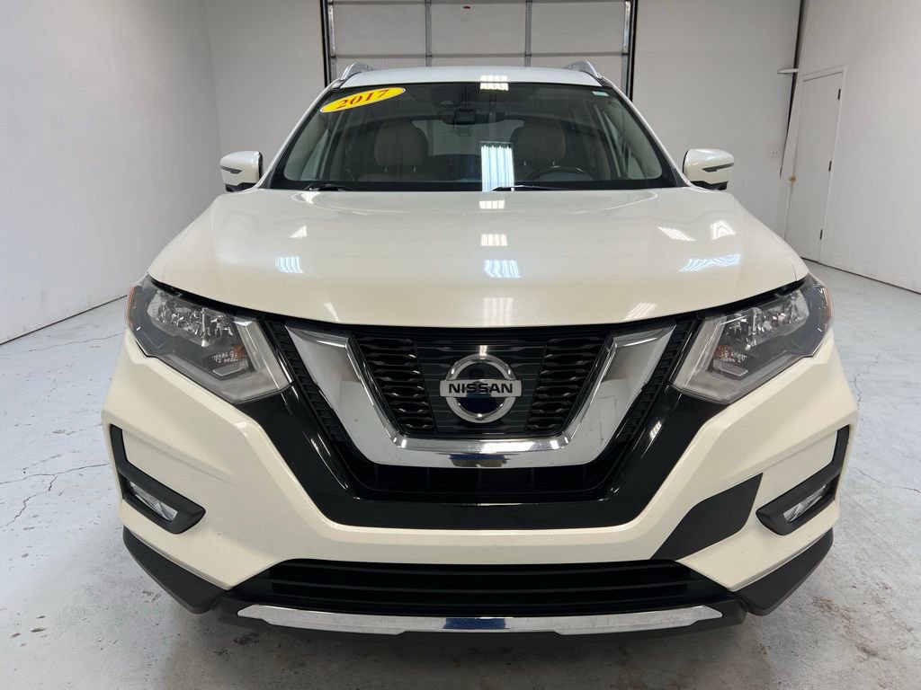 Used 2017 Nissan Rogue SL image 12