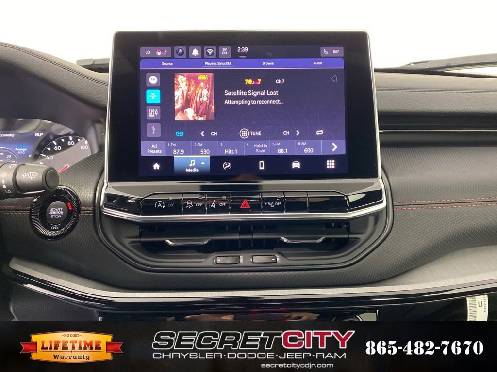 New 2026 Jeep Compass Trailhawk image 22