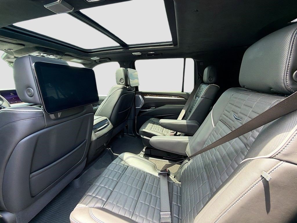 Certified 2025 Cadillac Escalade ESV Sport Platinum RWD image 20