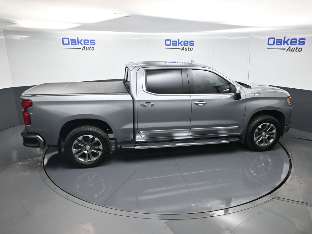 Used 2025 Chevrolet Silverado 1500 High Country w/ Technology Package image 55