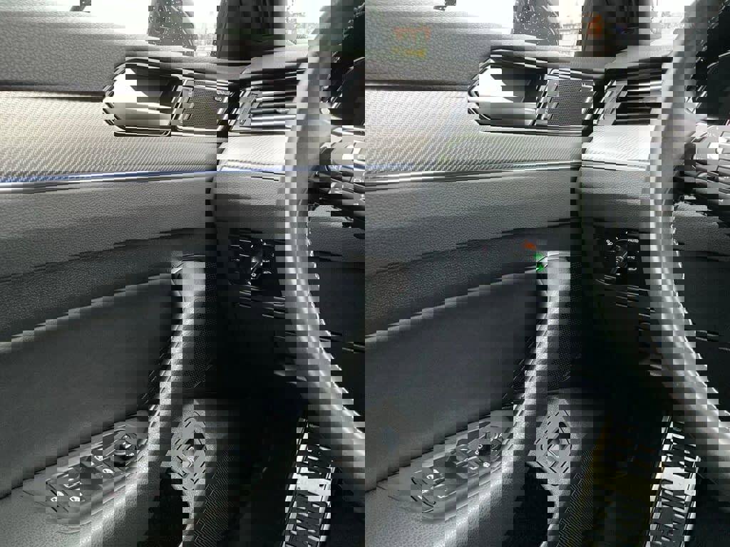 Used 2019 Volkswagen Arteon SEL Premium image 22