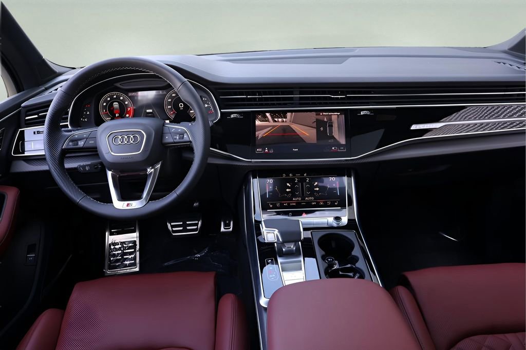 New 2026 Audi SQ7 Premium Plus AWD/4WD image 15
