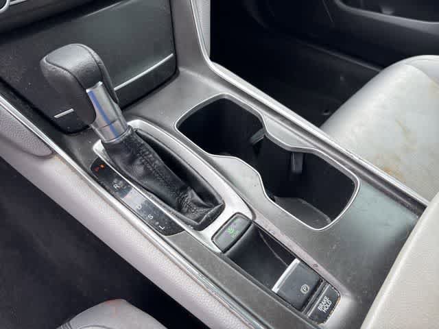 Used 2018 Honda Accord LX image 18
