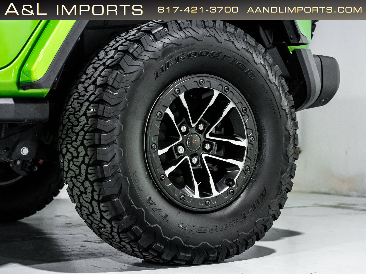 Used 2025 Jeep Wrangler Unlimited Rubicon image 25