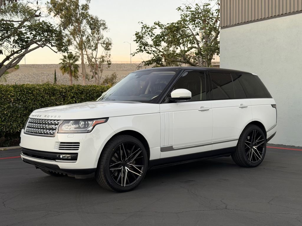Used 2015 Land Rover Range Rover Autobiography image 14